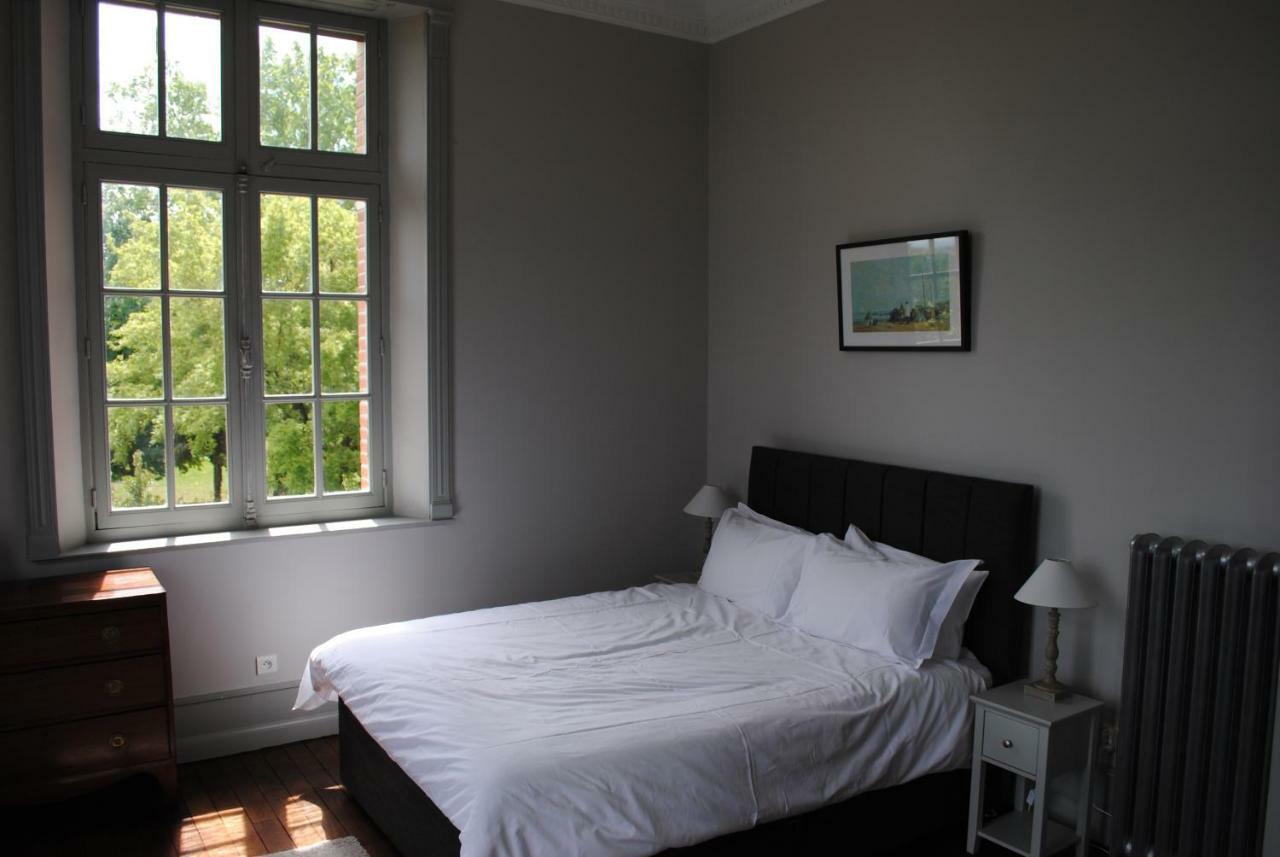 Chateau Mezger Albefeuille-Lagarde Extérieur photo